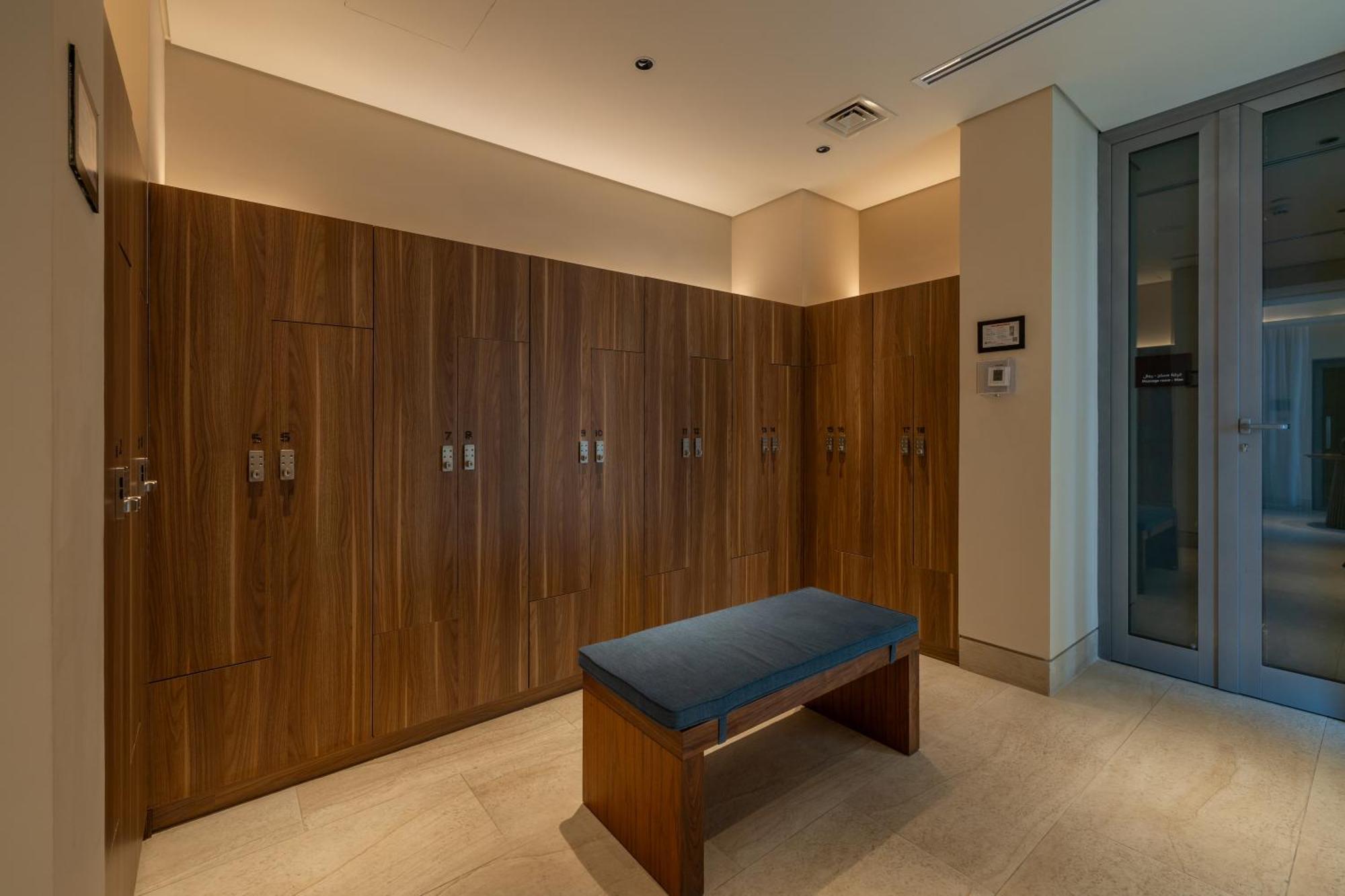 Shirvan Hotel City Yard Jidá Exterior foto Locker room