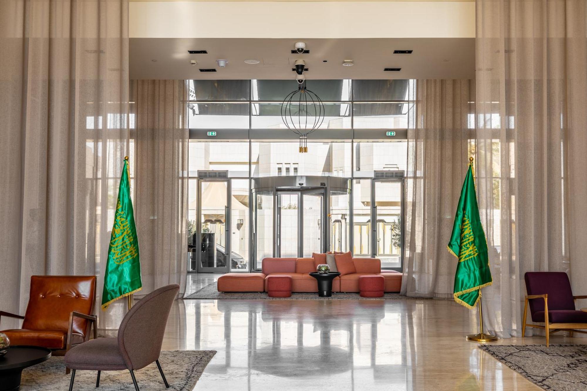 Shirvan Hotel City Yard Jidá Exterior foto The lobby of the hotel